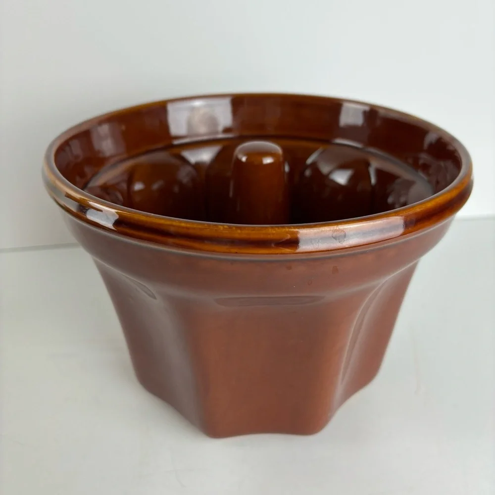 Vintage Williams-Sonoma Ceramic Monkey-Bread Mold-EUC